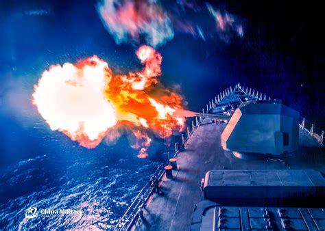 美指责中国军舰危险拦截 外交部回应